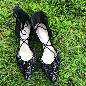 Sam&Libby lace tie and zip heel